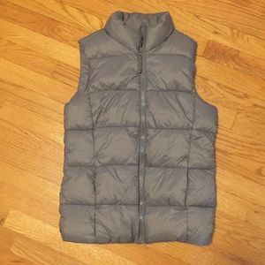 Girls Large (10/12) Dark Gray Puffer Vest